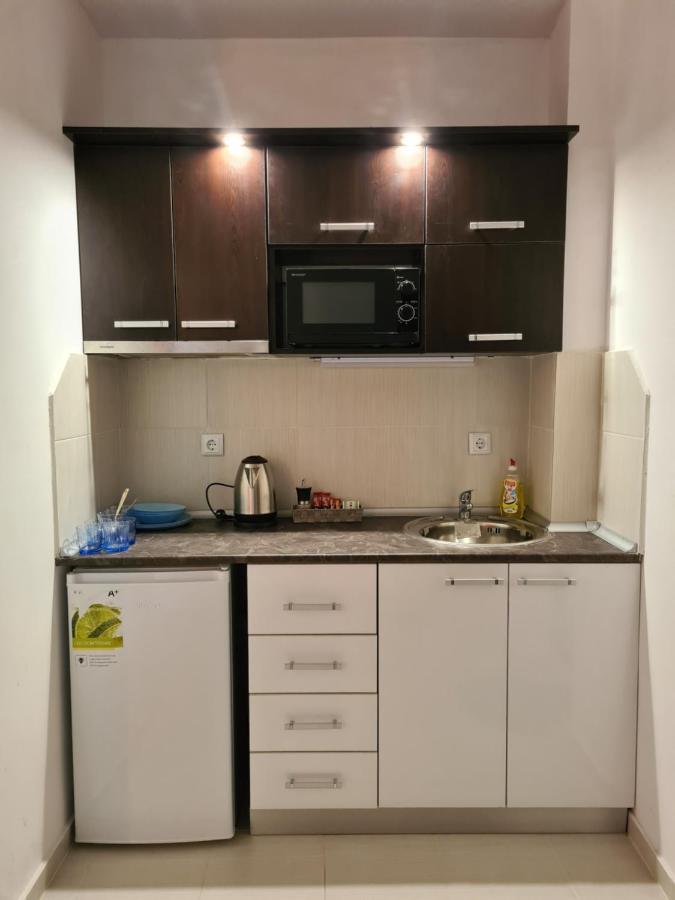 Guest Rooms Kostovi เนเซบาร์ ภายนอก รูปภาพ